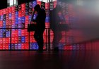 Oil Falls Below $100 as AI Stocks Keep Wall Street Near Record Highs