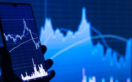 Wall Street Hits Fresh Records as AI Stocks Lead a Broad U.S. Market Rally