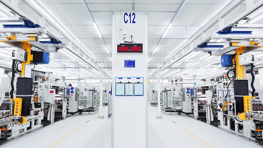 CATL targets 2,000 battery-swap stations for heavy trucks by 2027